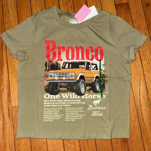 Hybrid Apparel Green Short Sleeve Tee - Picture 1 of 1